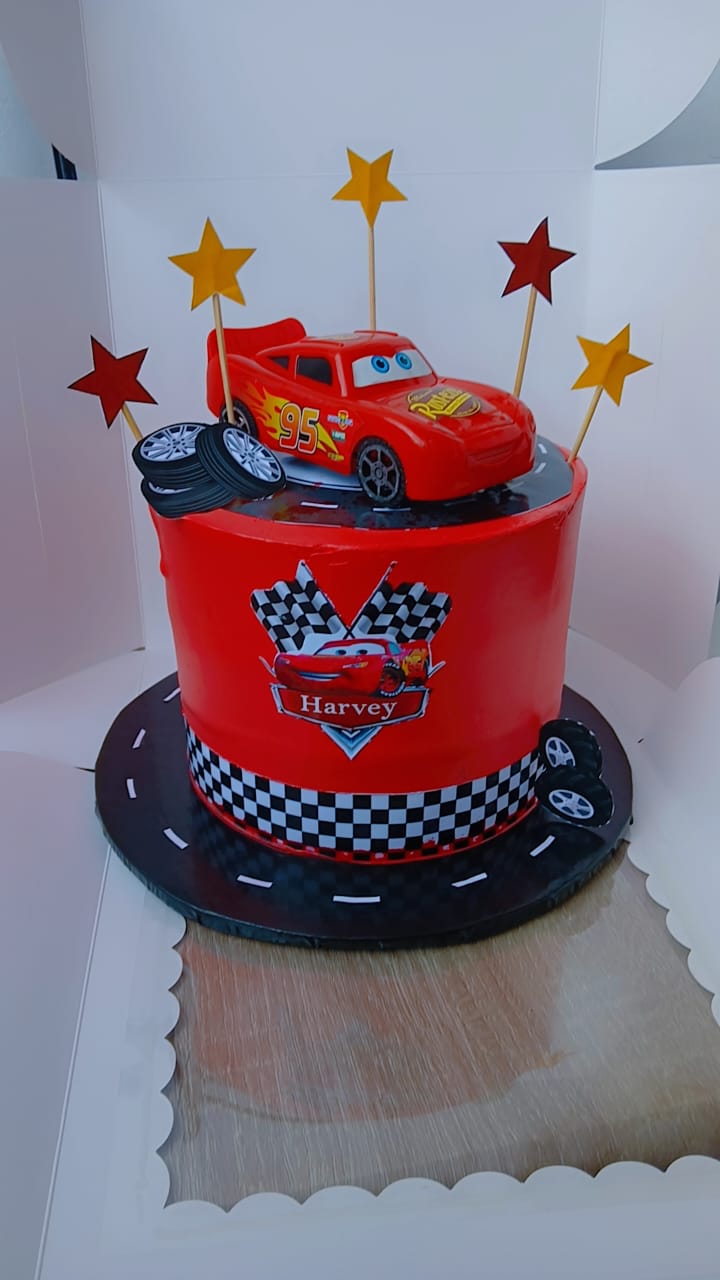 Custom Designed Cake in Utawala